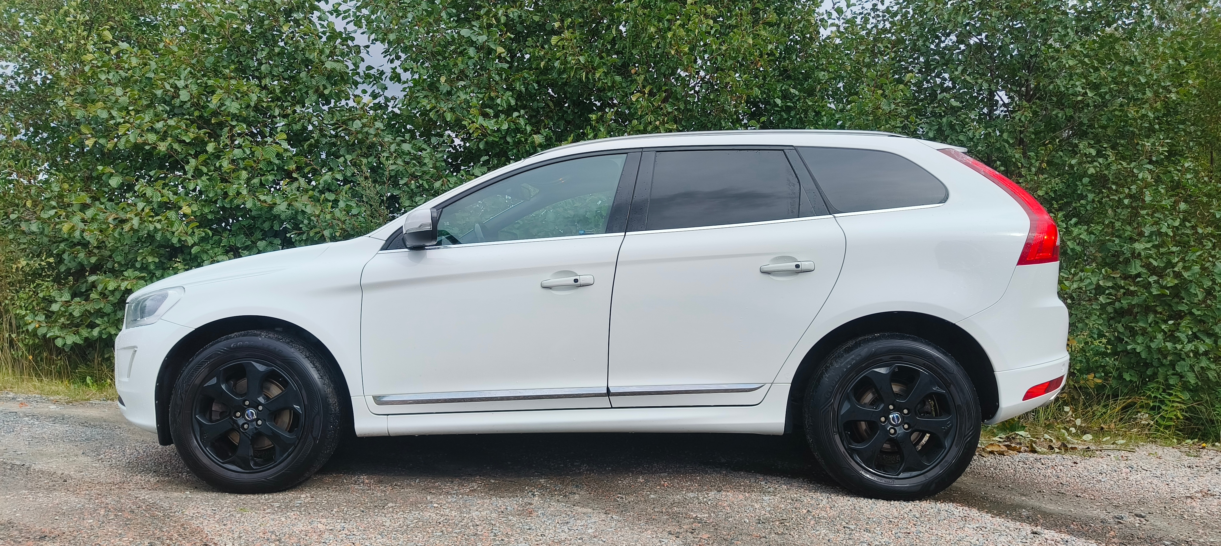 Volvo XC60 D5 AWD Manuell 2014, bild 4/9