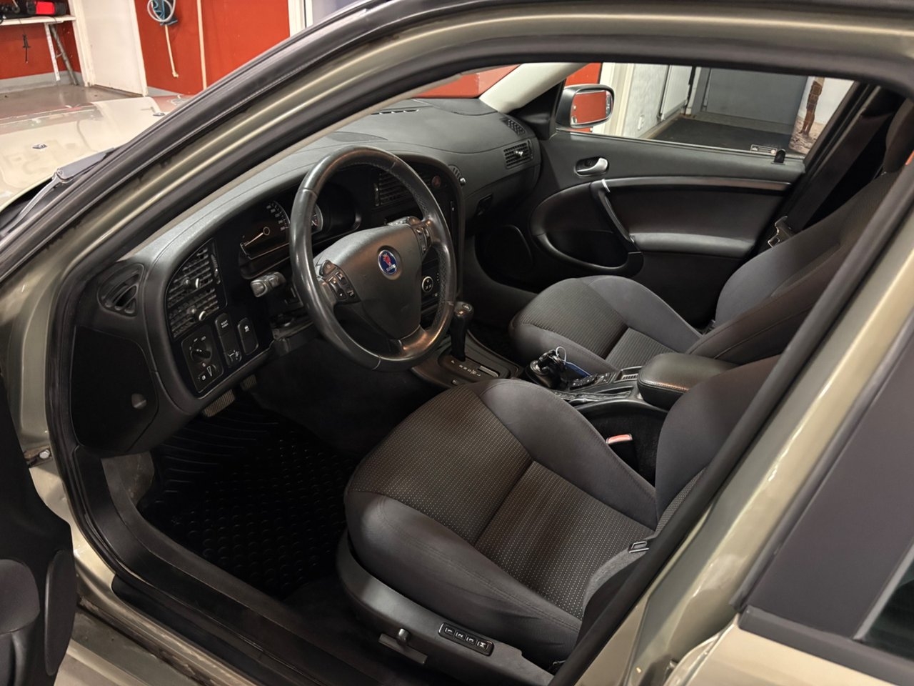 Saab 9-5 SportCombi 2.0t BioPower 2008, bild 5/7
