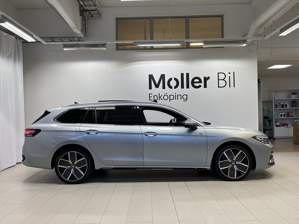 Volkswagen Passat 2025, bild 3/26