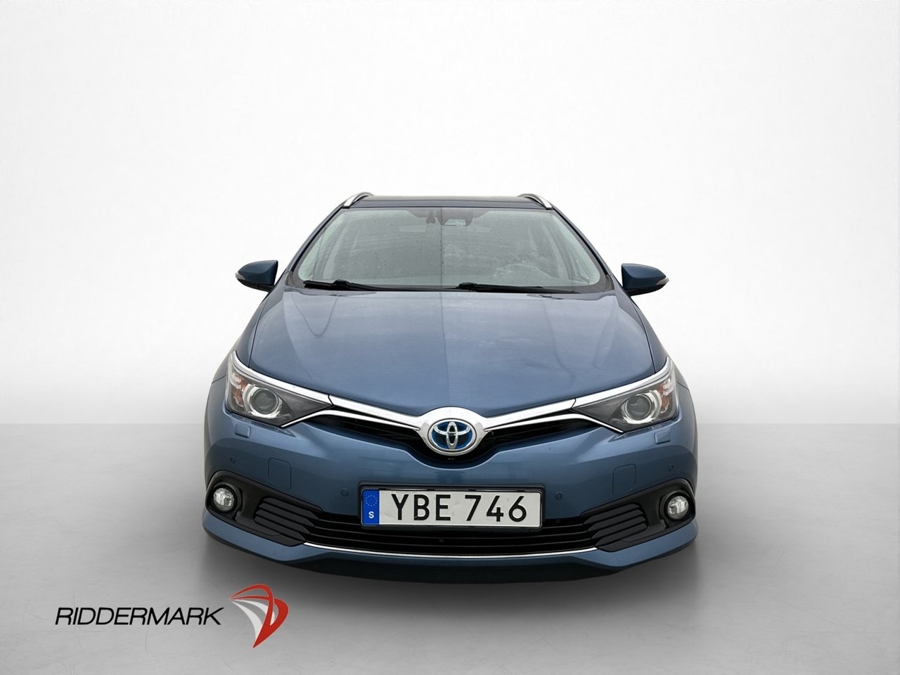 Toyota Auris Hybrid 136hk Active Plus 2016, bild 2/33