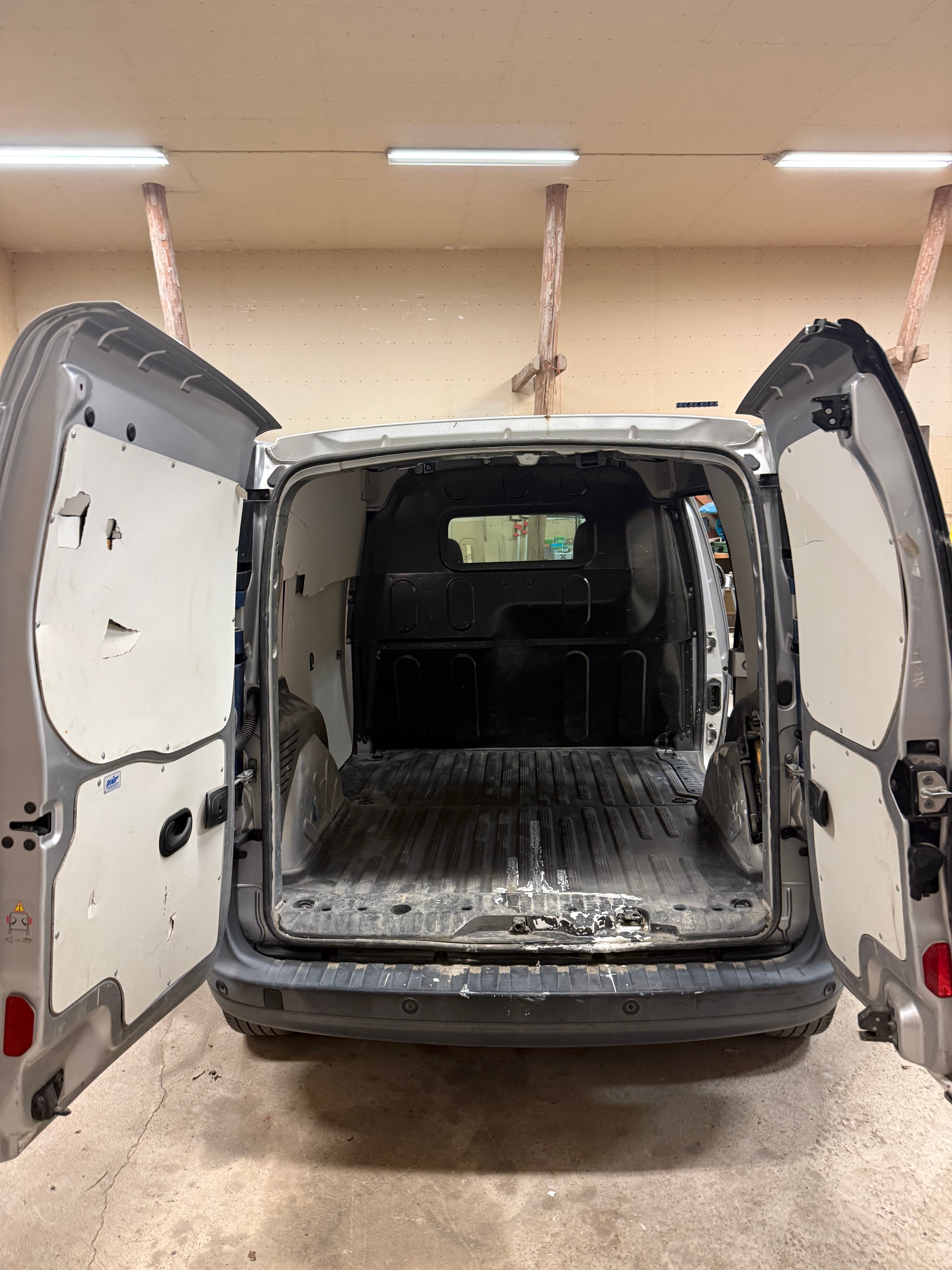 Renault Kangoo Express Z.E 22 kWh 2015, bild 5/10