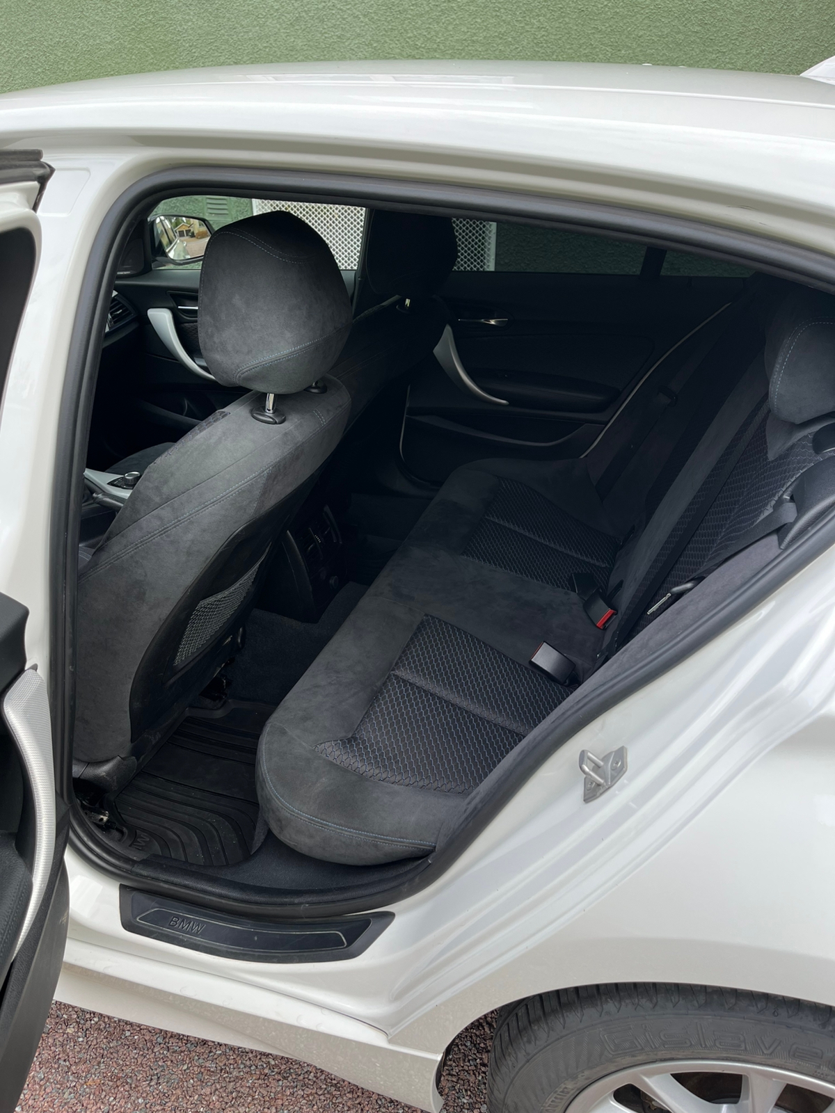 BMW 116 i 5-dörrars Manuell 2015, bild 7/10