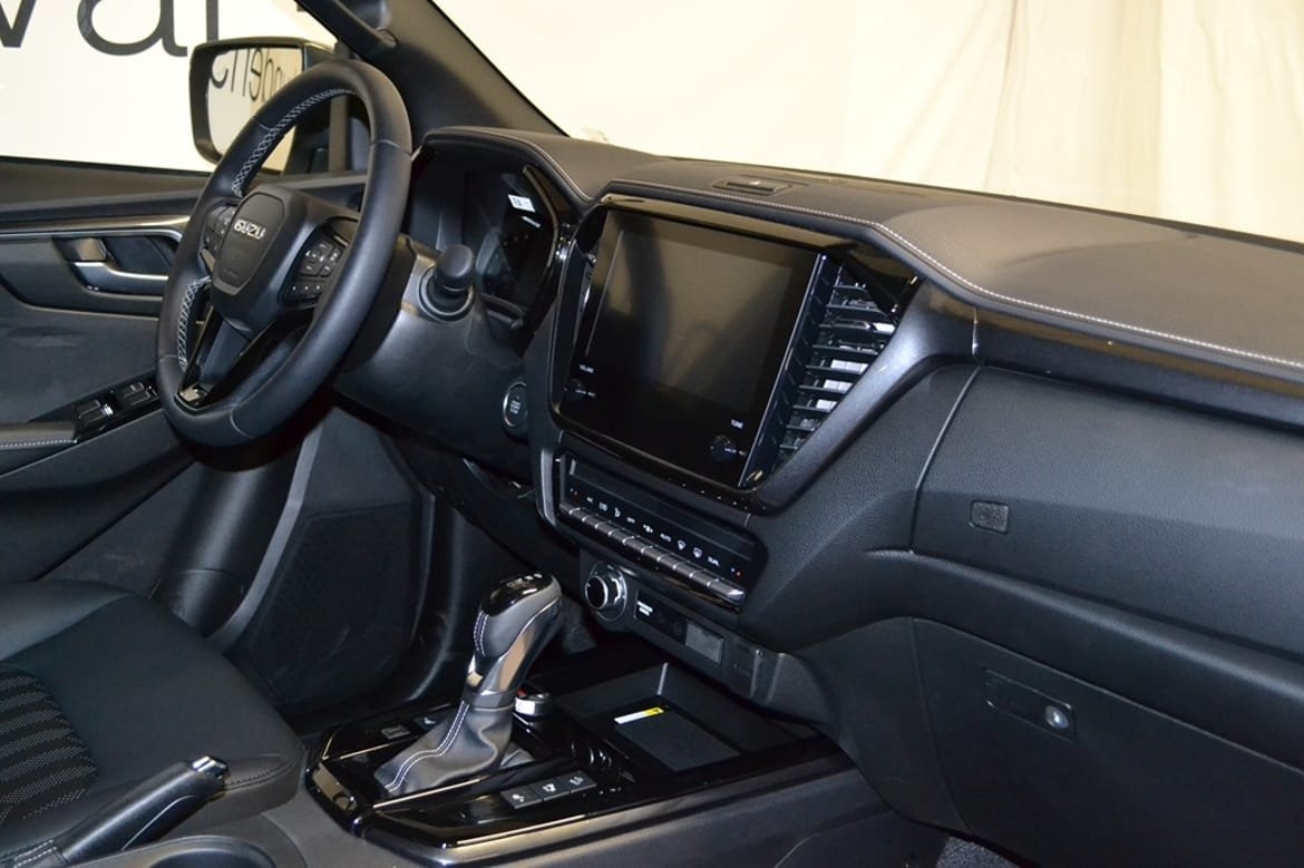 Isuzu D-max XRX DC AT CNG 2025, bild 6/9