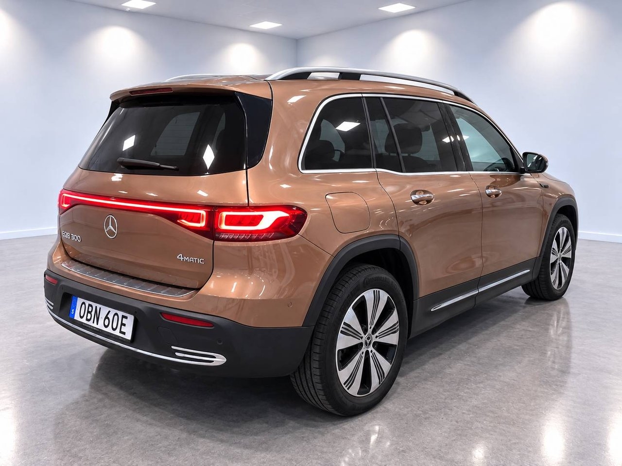 Mercedes-Benz EQB 2023, bild 5/10