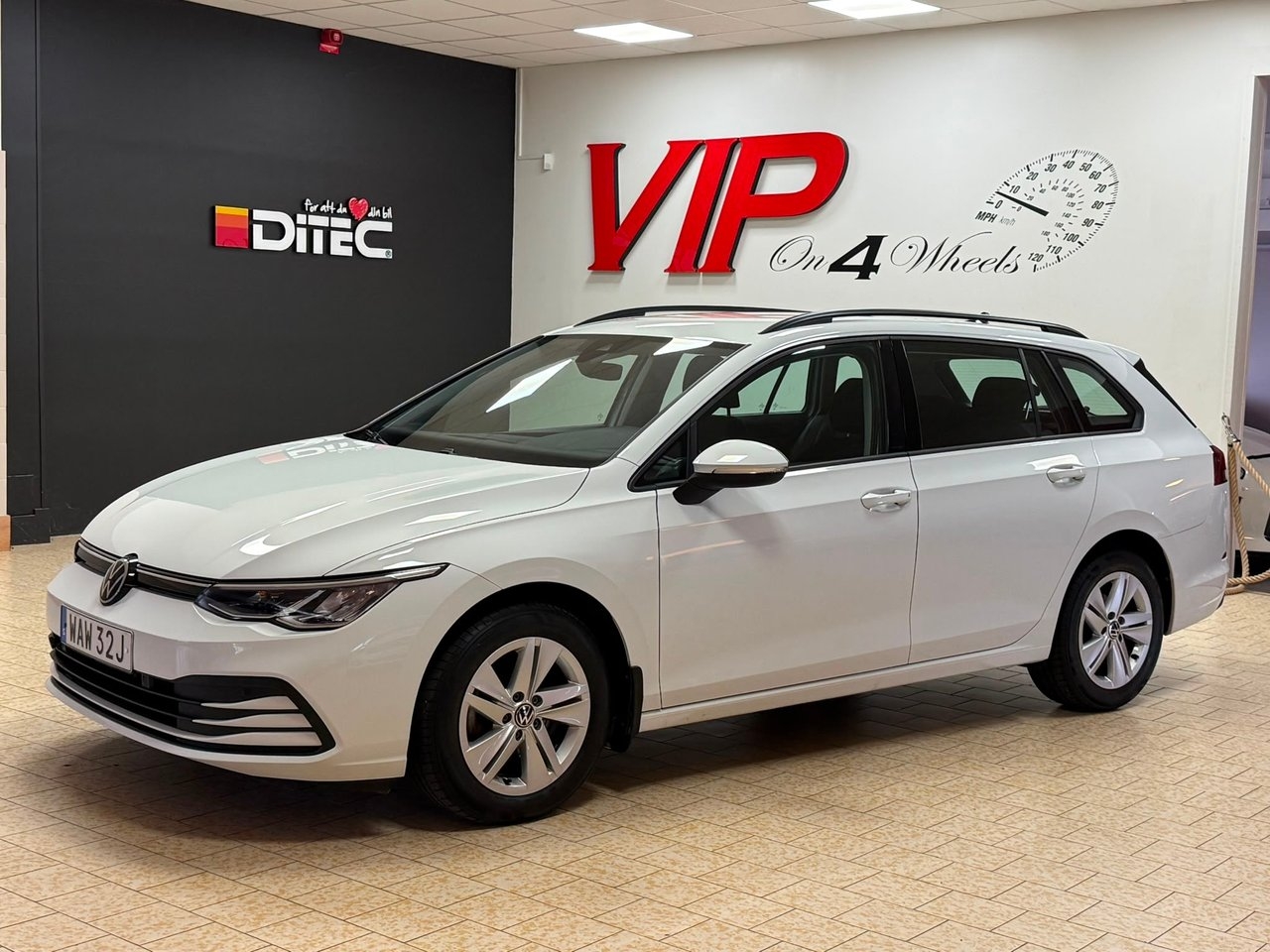Volkswagen Golf Sportscombi 1.5 TGI Base 2024, bild 2/10