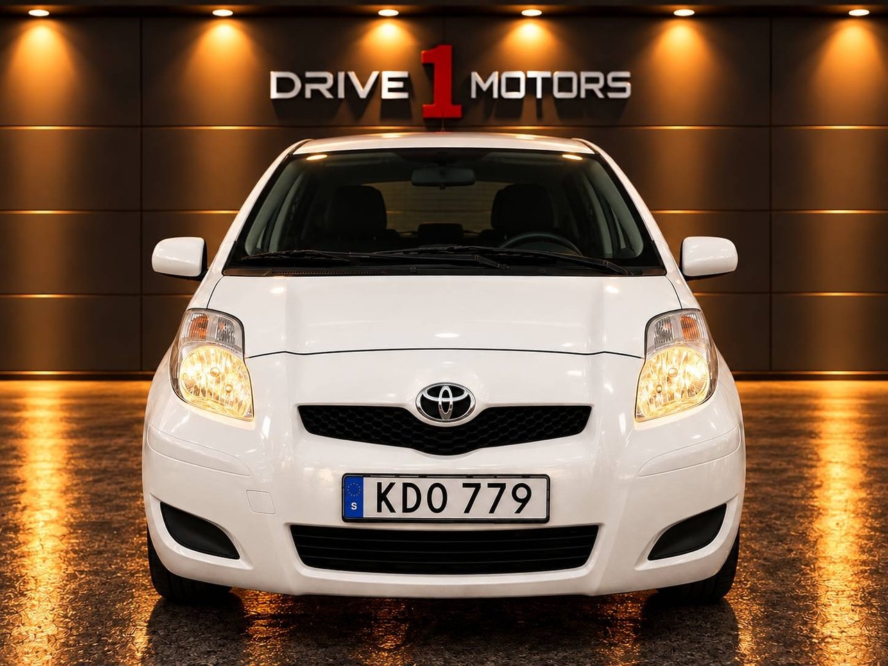 Toyota Yaris 5-dörrar 1.4 D-4D MultiMode 2009, photo 2/9