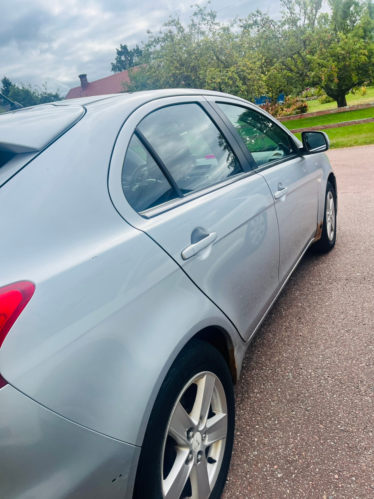 Mitsubishi Lancer 2010, bild 6/9