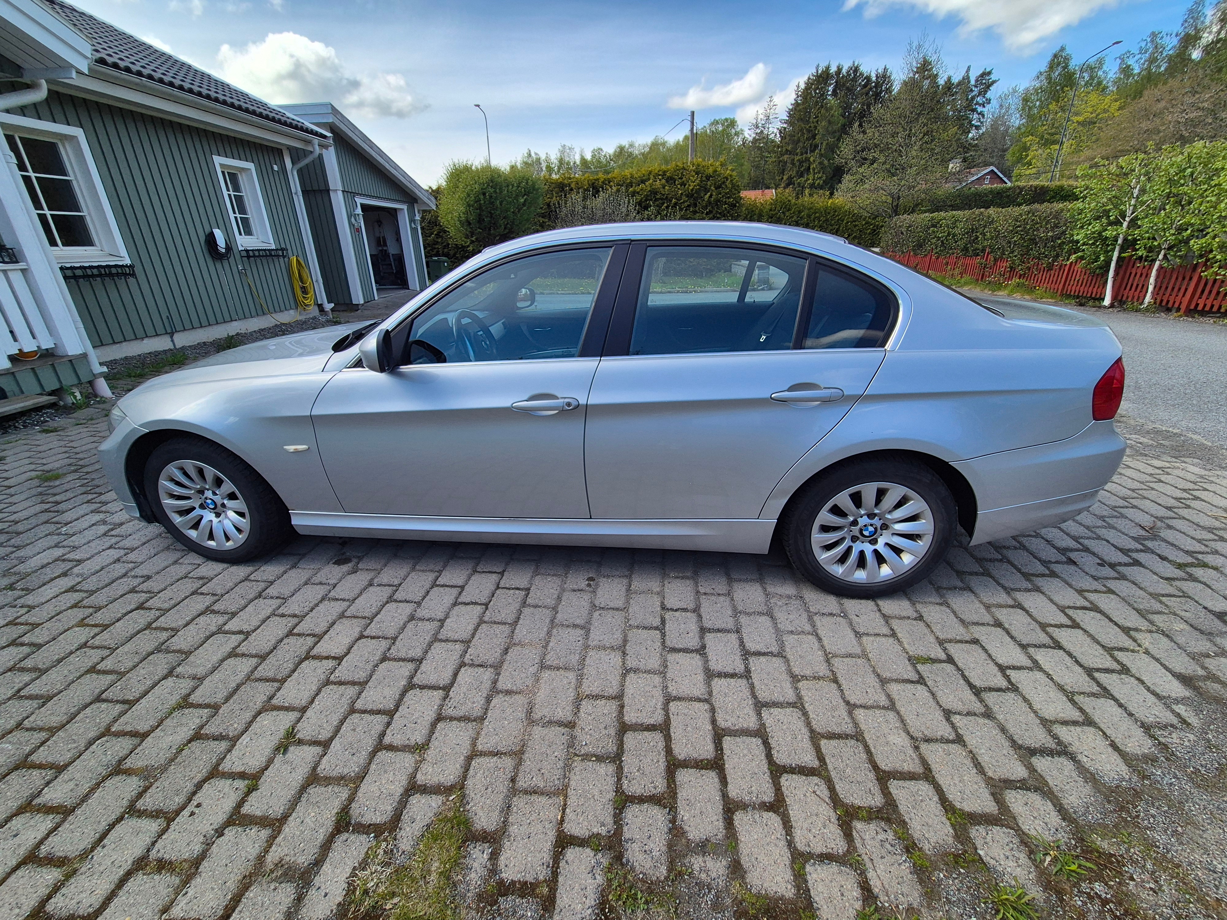 BMW 320 d Sedan Automatisk 2011, bild 7/9