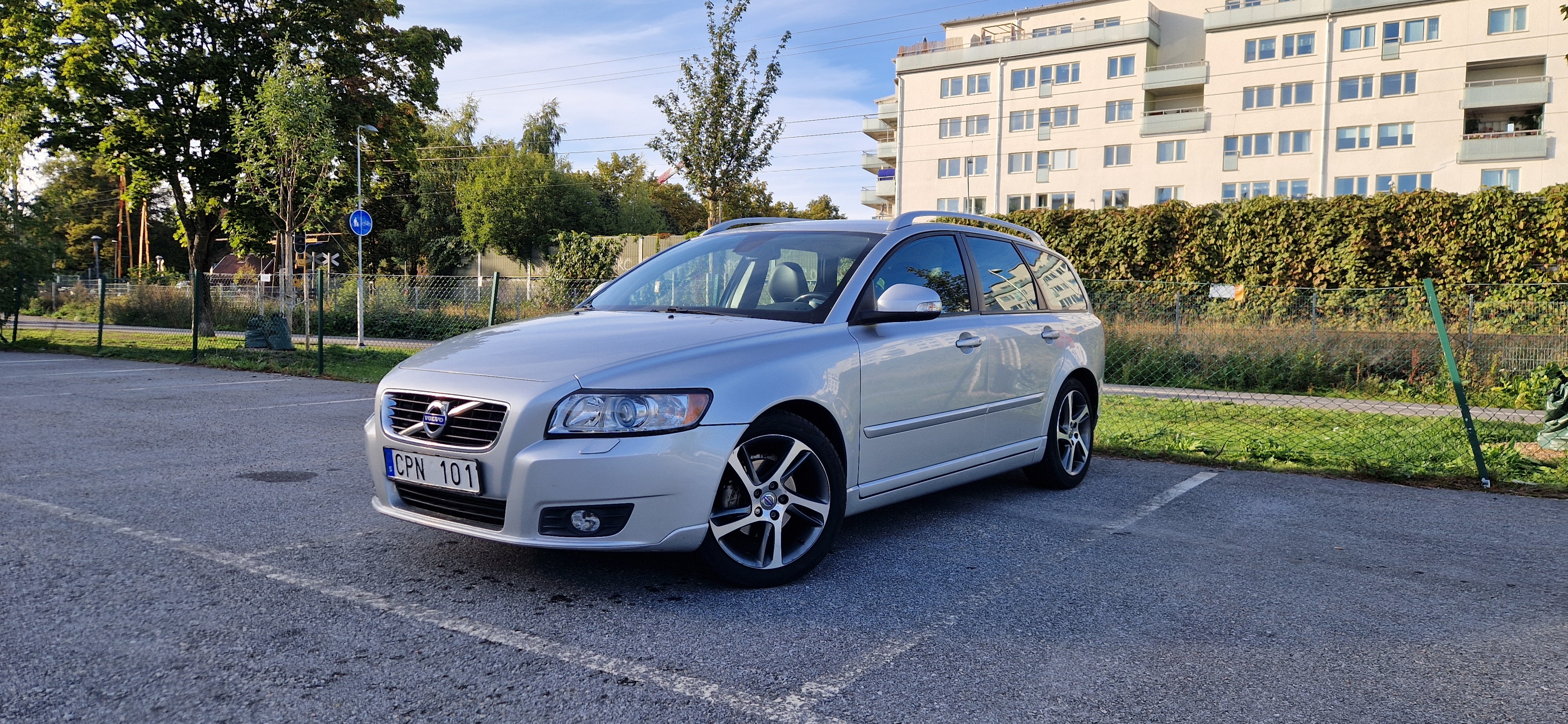 Volvo V50 D2 Manuell 2012, bild 2/10