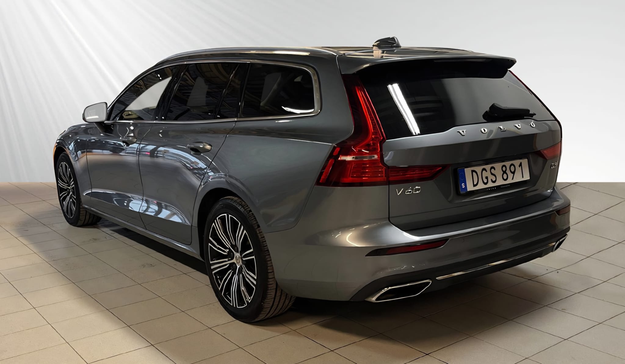 Volvo V60 D3 Geartronic 2019, bild 3/10