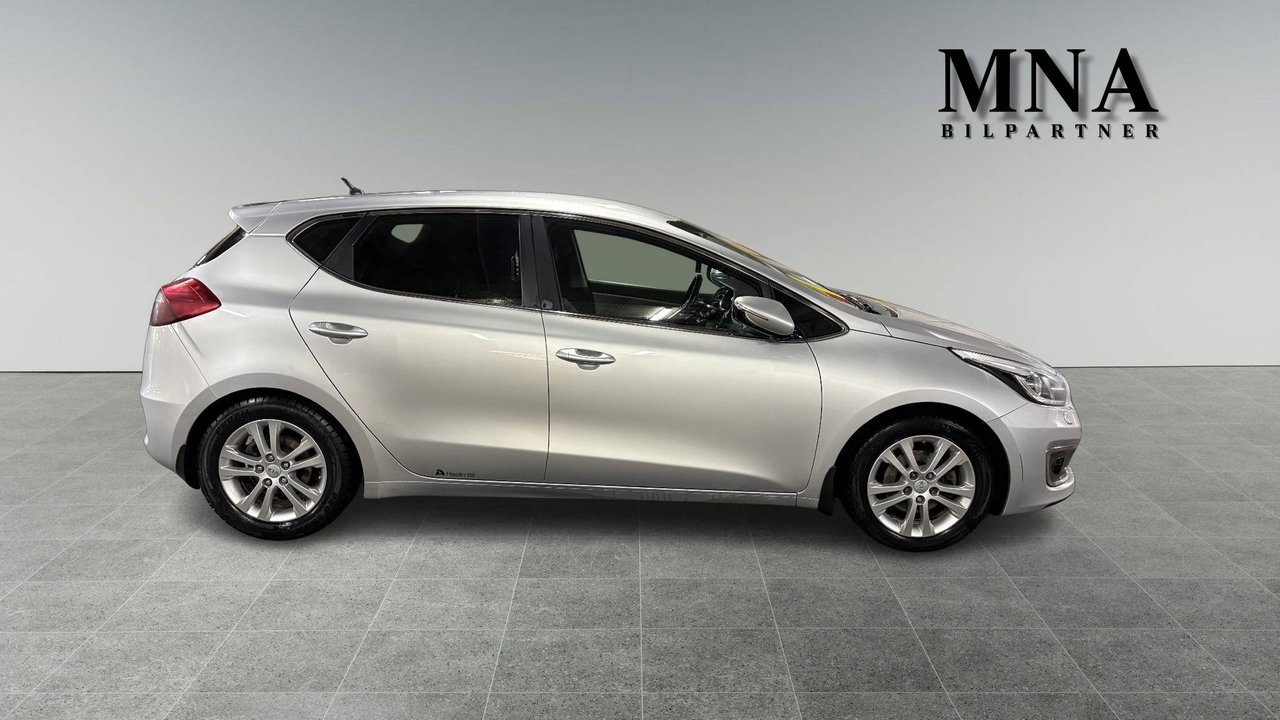 Kia Ceed 2016, bild 5/10