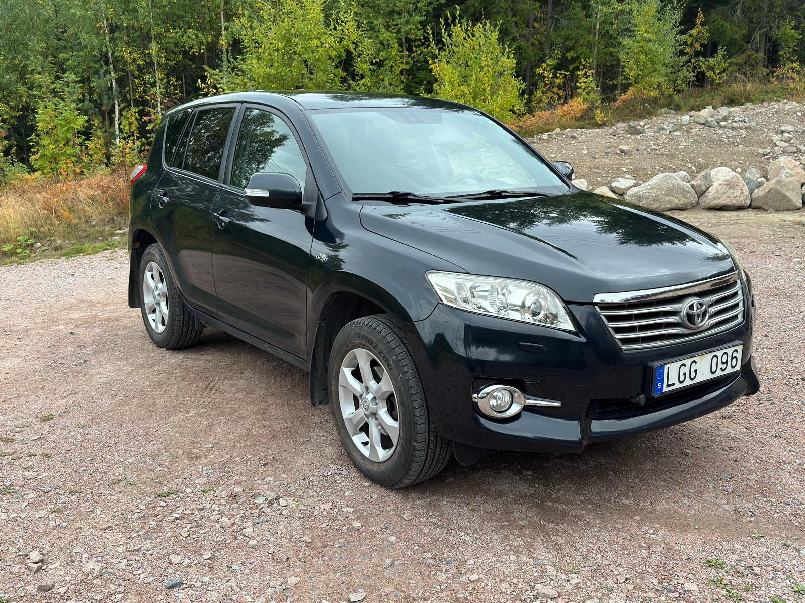 Toyota RAV4 2.2 D-4D AWD Automatisk 2011, bild 2/9