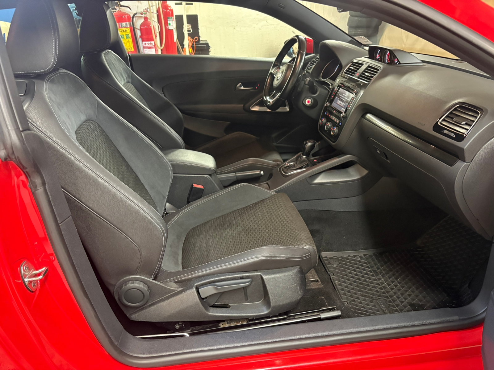 Volkswagen Scirocco 2015, photo 6/10