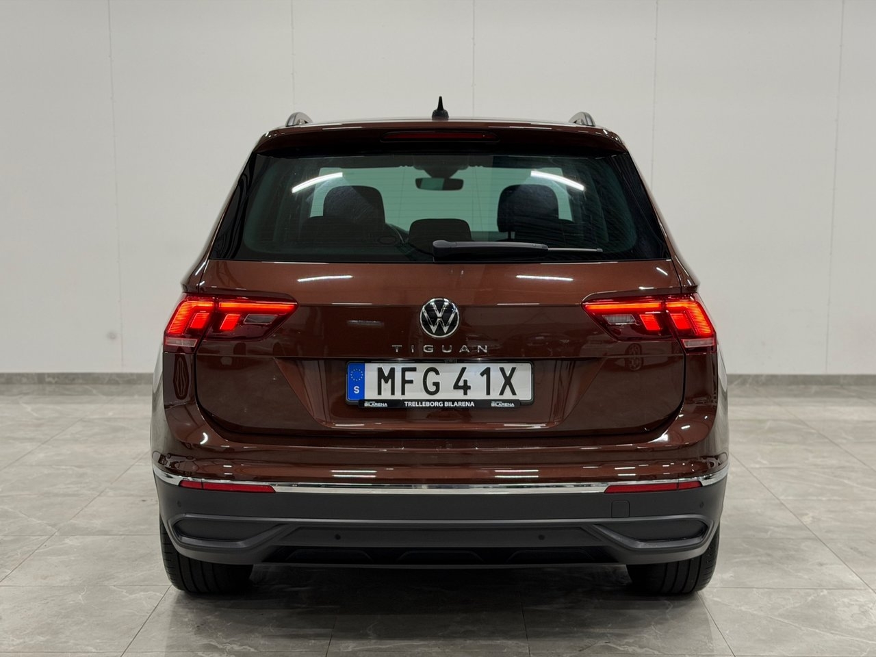 Volkswagen Tiguan 2021, bild 7/10