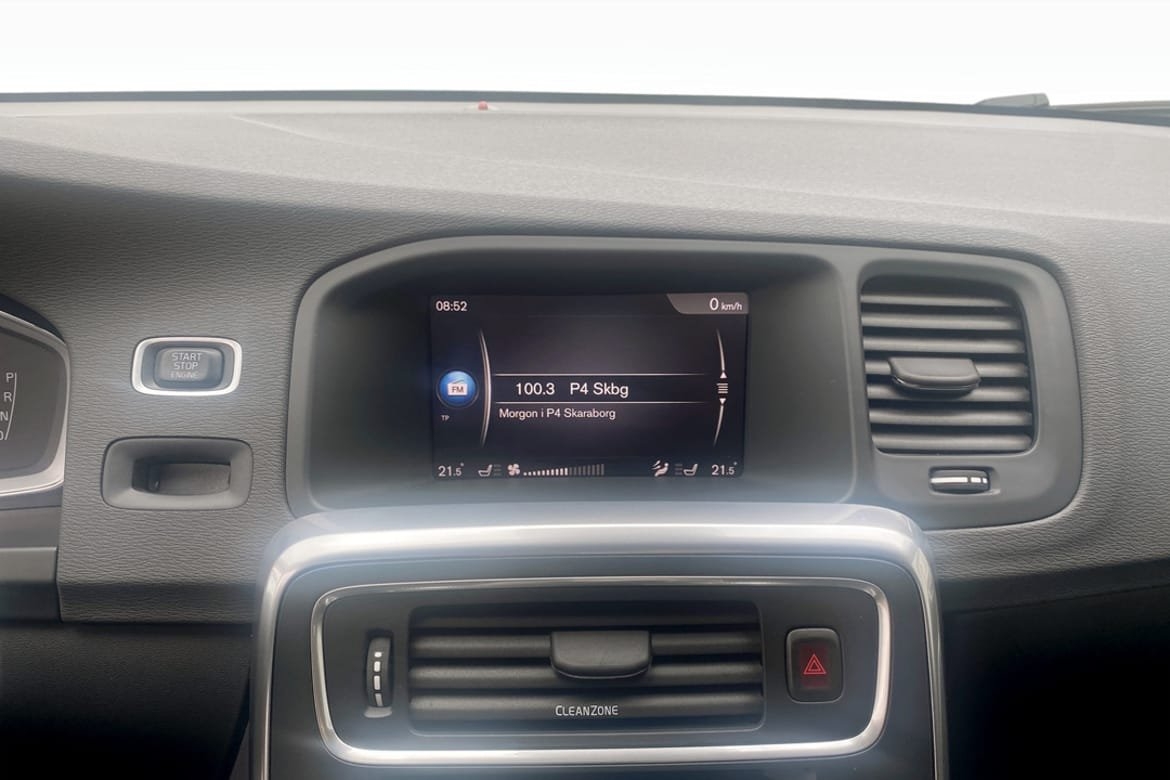 Volvo V60 D3 Classic Momentum 2018, photo 7/10