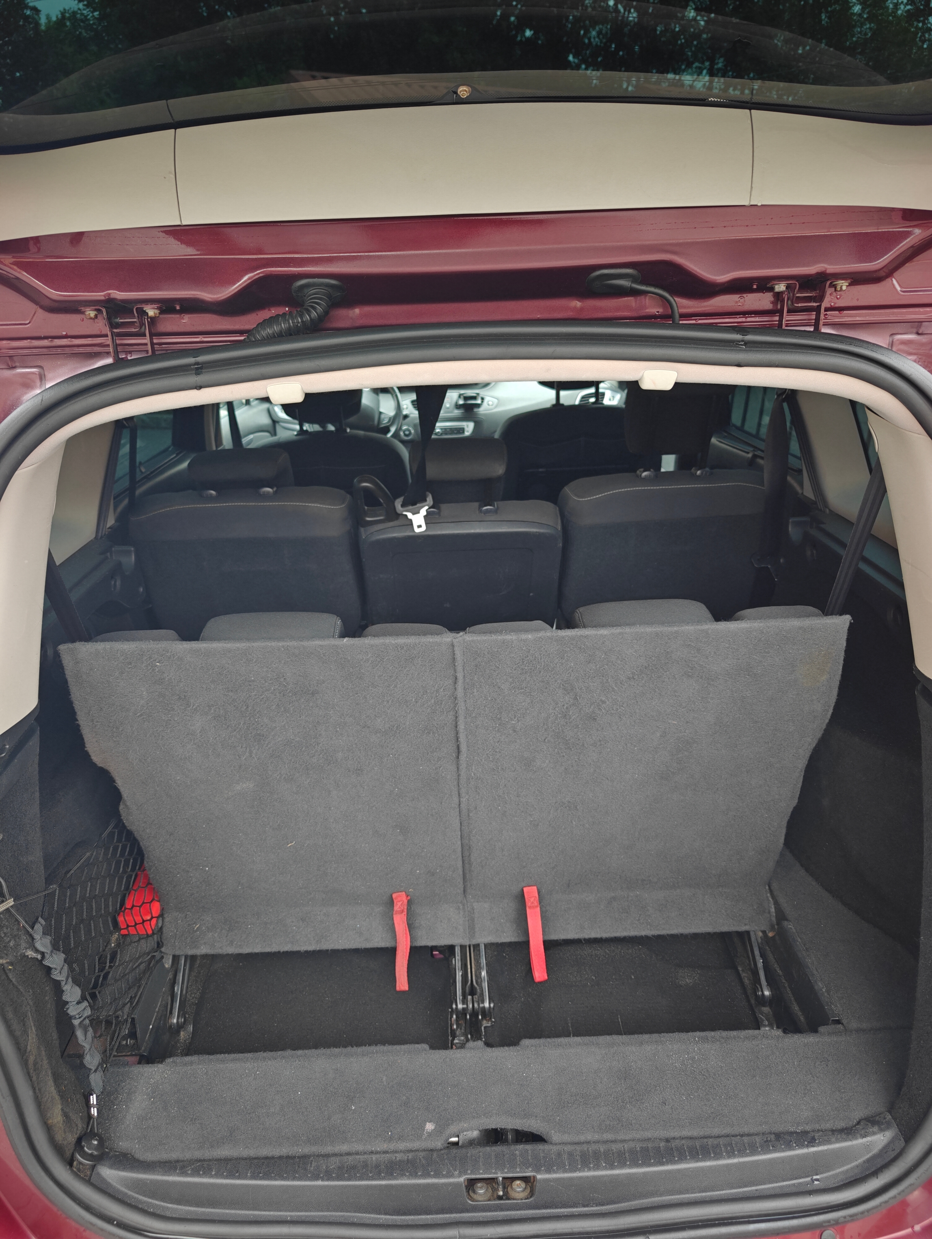 Renault Grand Scenic III 1.5 dCi DCT 2015, photo 6/9