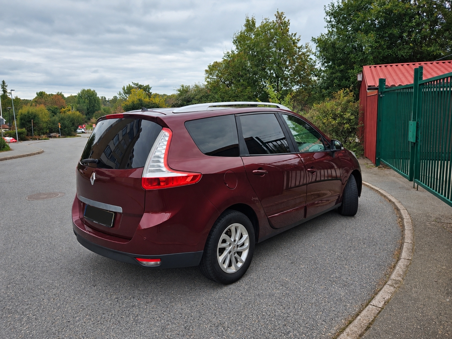 Renault Grand Scenic III 1.5 dCi DCT 2015, photo 3/9