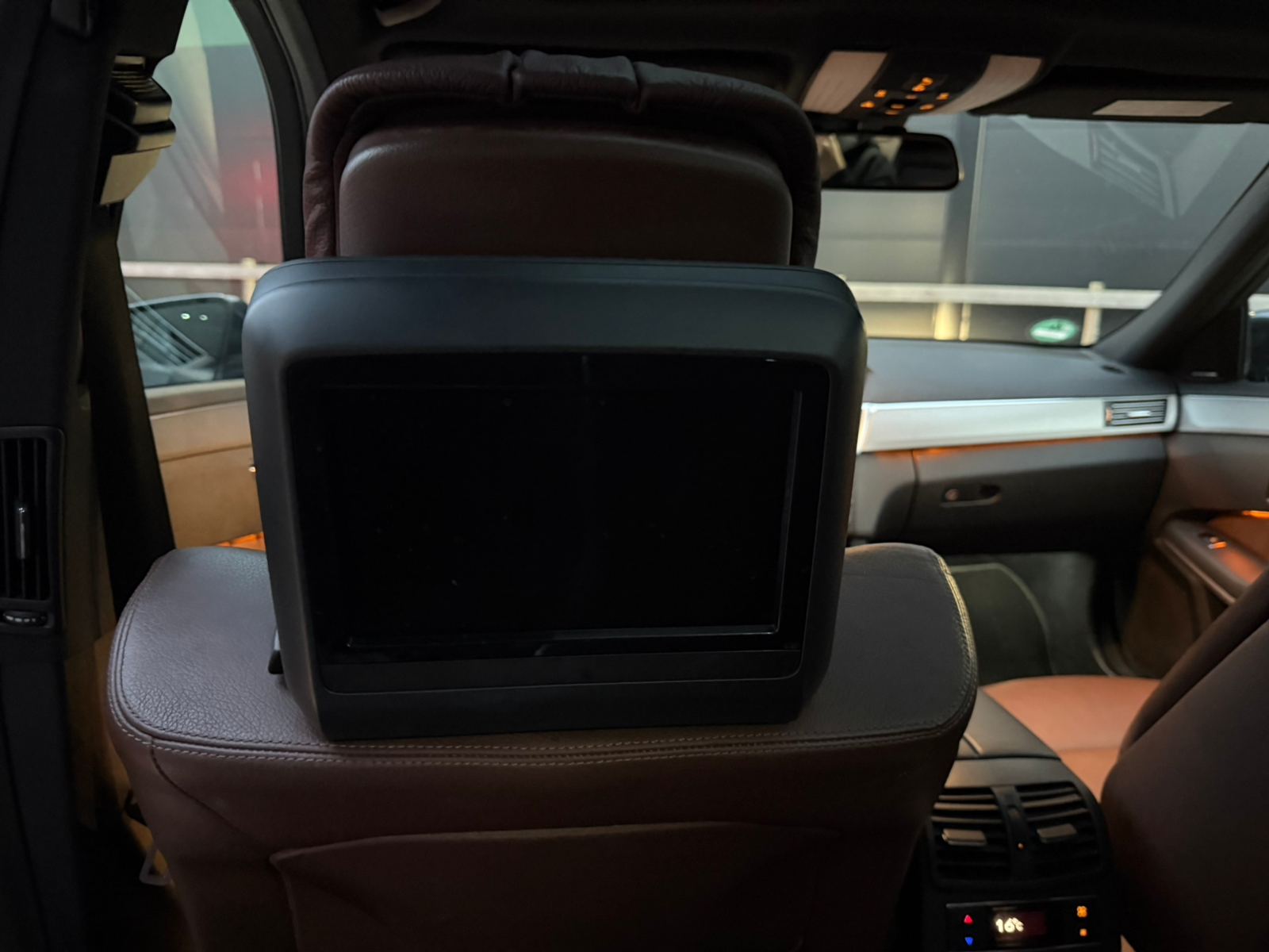 Mercedes-Benz E 2013, bild 7/10