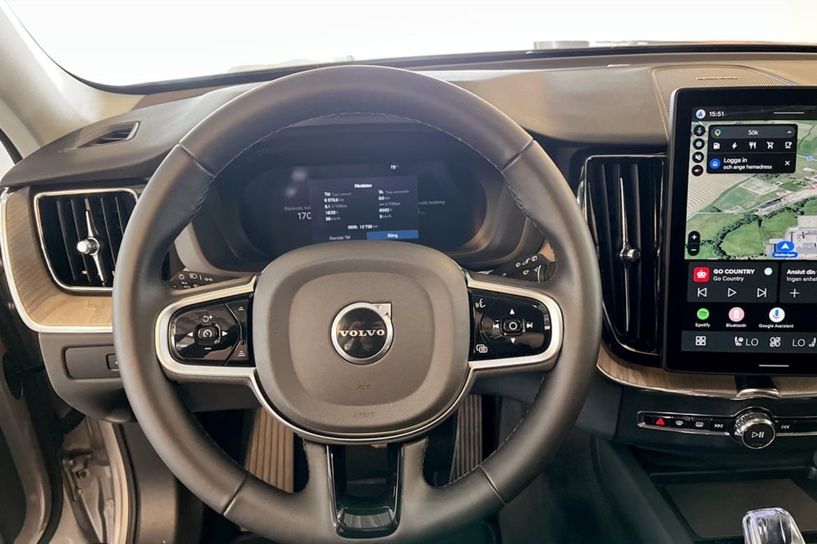 Volvo XC60 T6 Plus Dark Nordic Edition 2026, bild 7/9