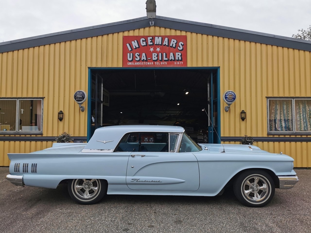 Ford Thunderbird