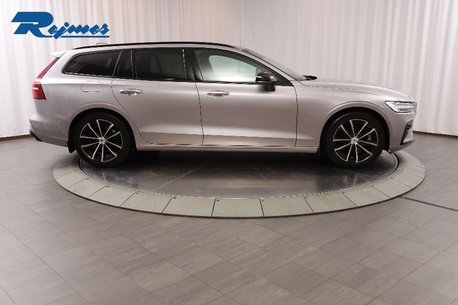 Volvo V60 2026, bild 3/10