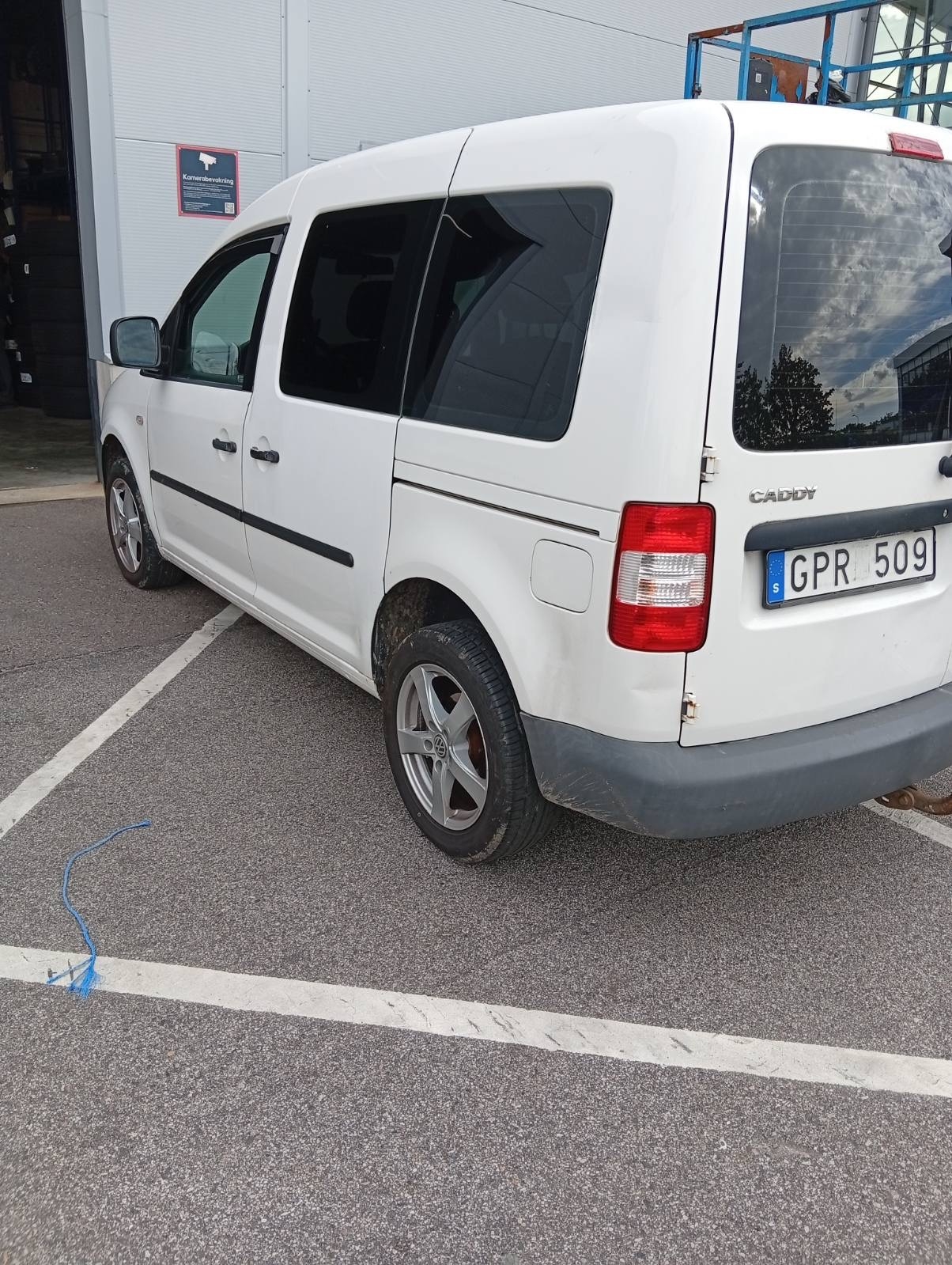 Volkswagen Caddy 2009, photo 4/4