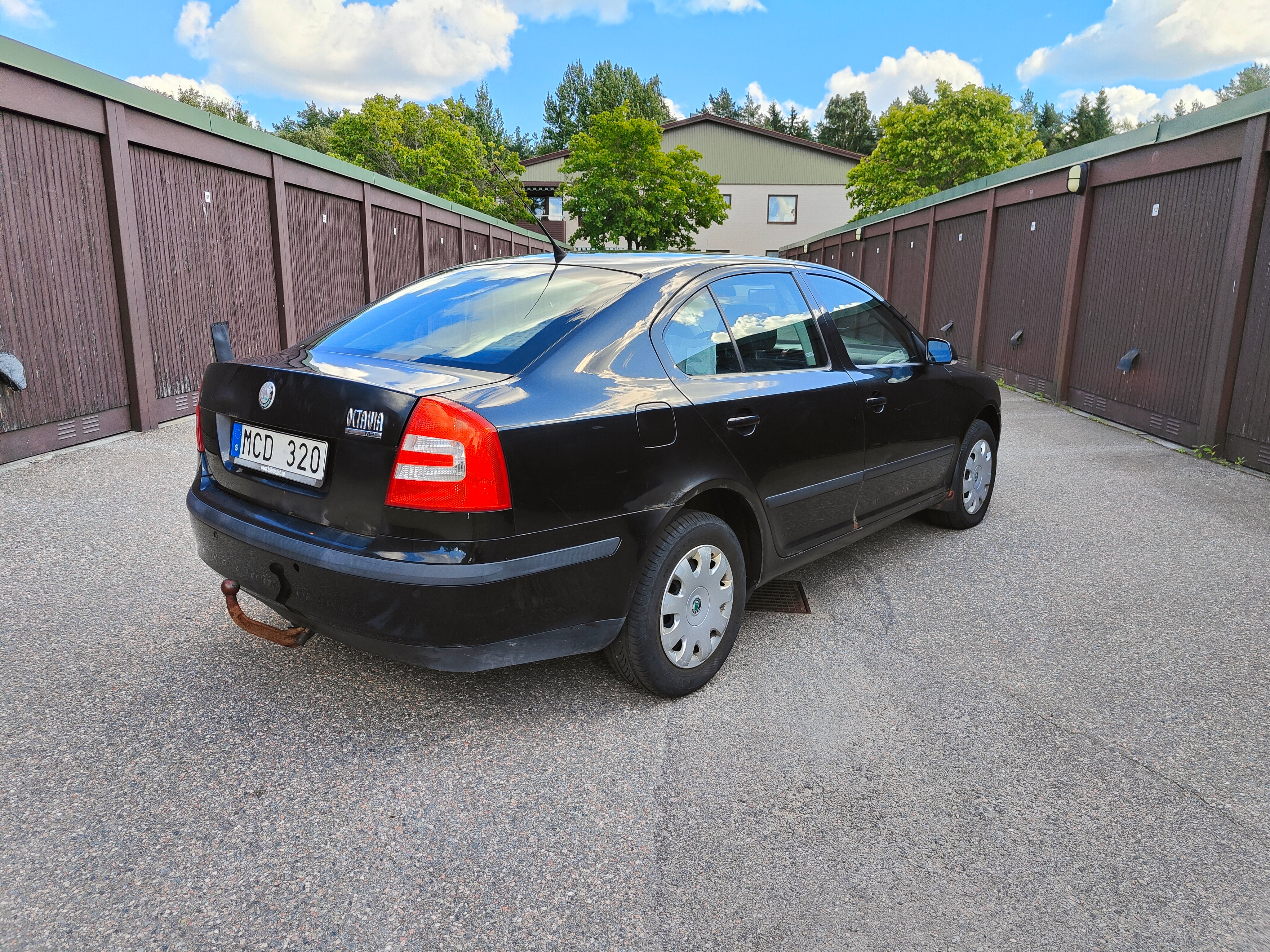 Skoda Octavia 1.6 MPI Multifuel Manuell 2008, bild 2/6