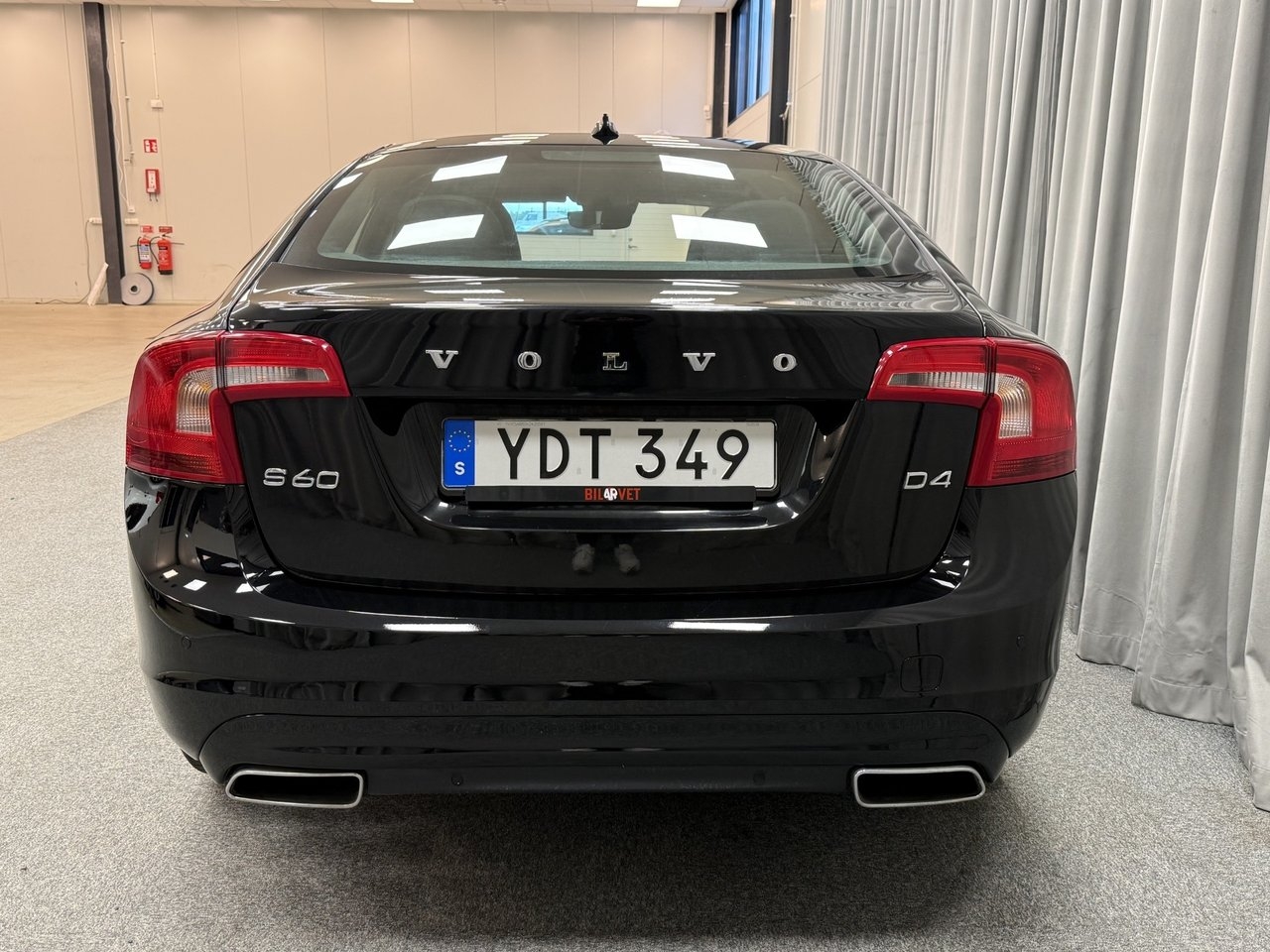 Volvo S60 2017, kuva 6/10