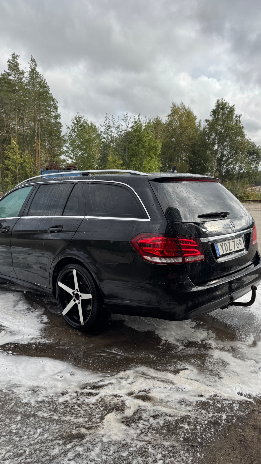Mercedes-Benz E 220 T BlueTEC 9G-Tronic 2016, bild 3/5