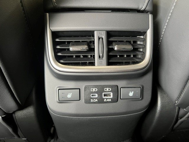 Subaru Outback 2025, photo 8/8
