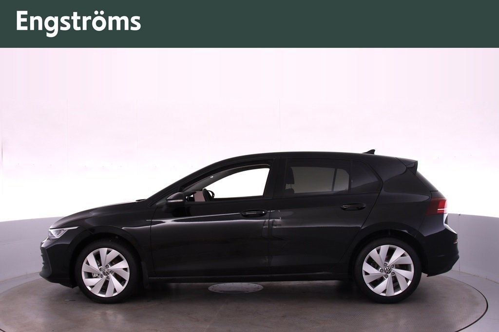Volkswagen Golf 2026, photo 5/10
