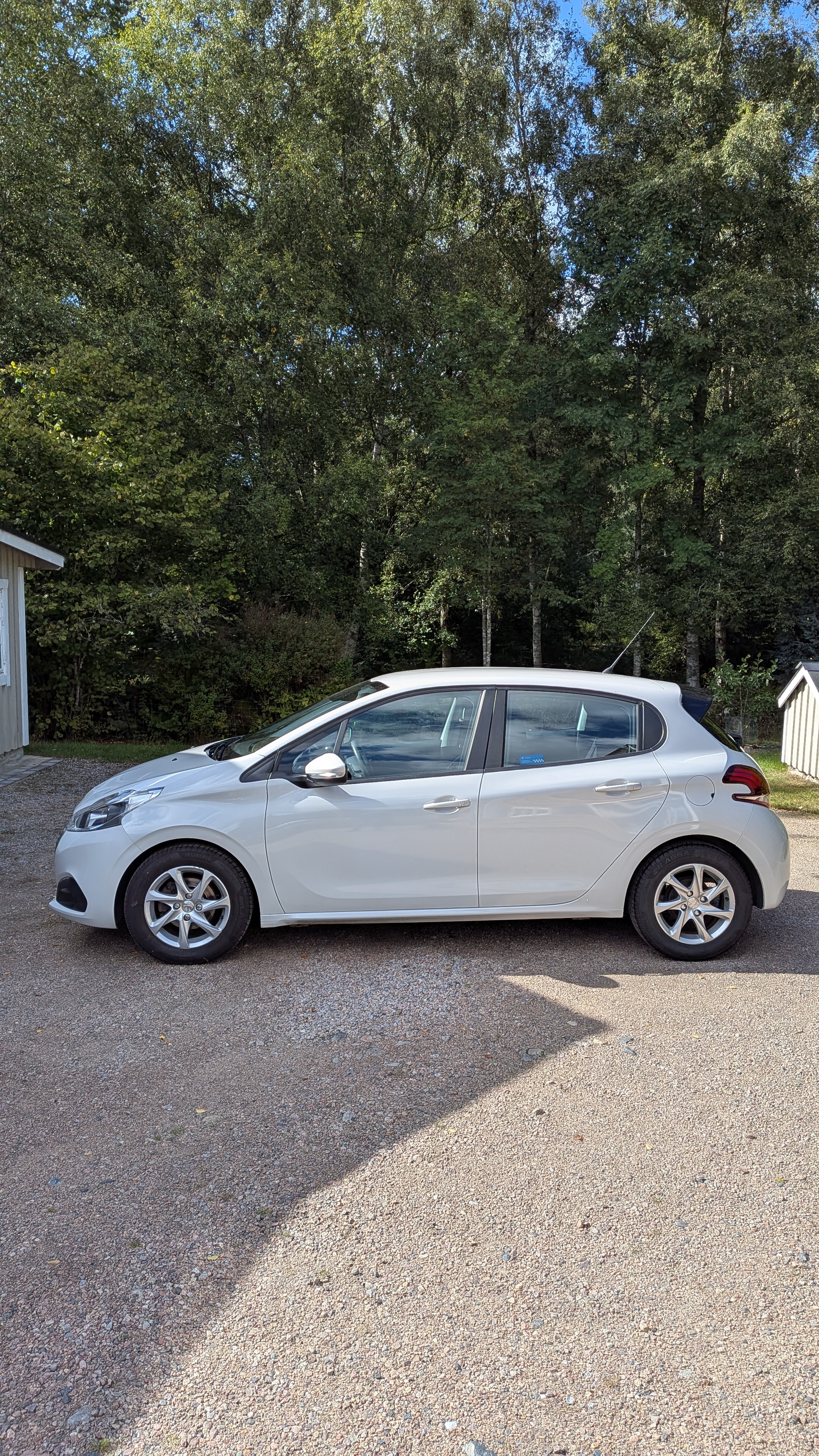 Peugeot 208 2016, bild 4/10