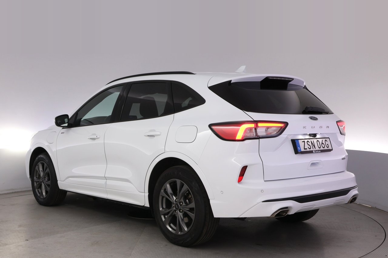 Ford Kuga PHEV ST-Line 2023, kuva 4/10