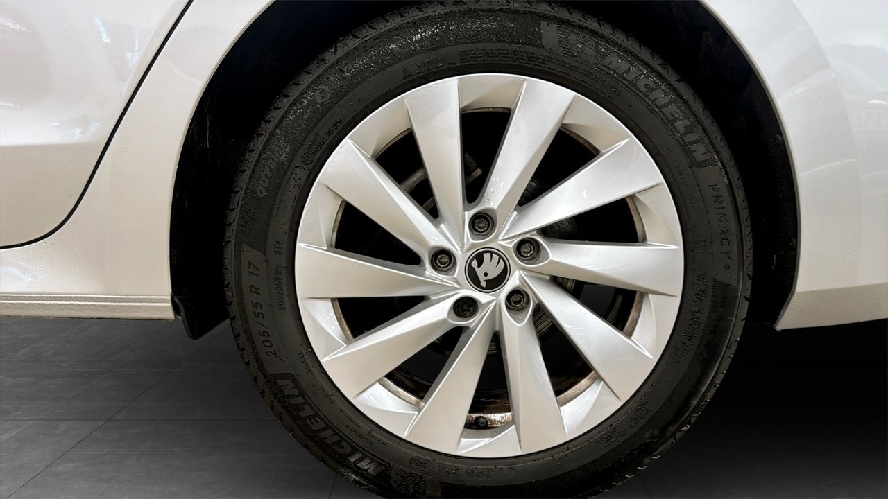 Skoda Octavia 2025, bild 6/10
