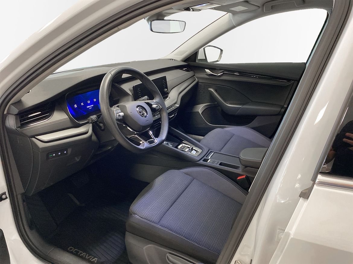 Skoda Octavia Dragkrok Bränsle värmare 2023, bild 7/10