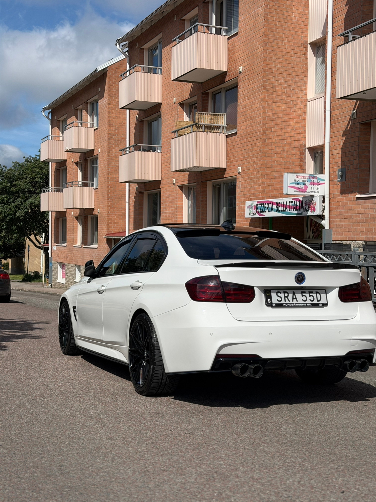 BMW 320 d Sedan Steptronic 2012, bild 5/6
