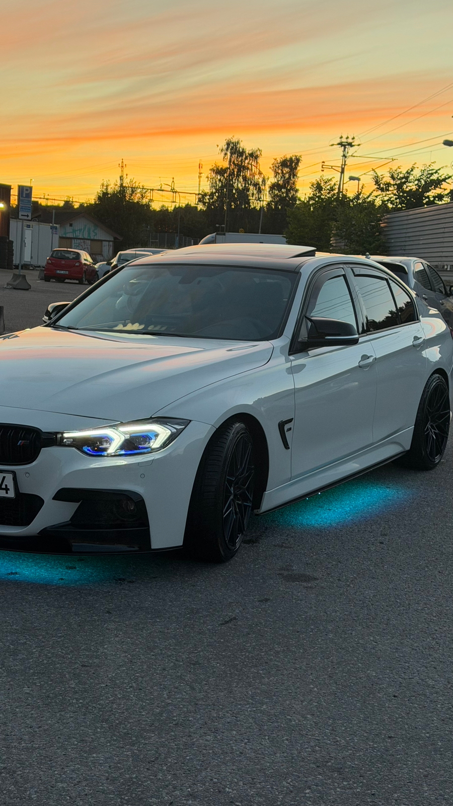 BMW 320