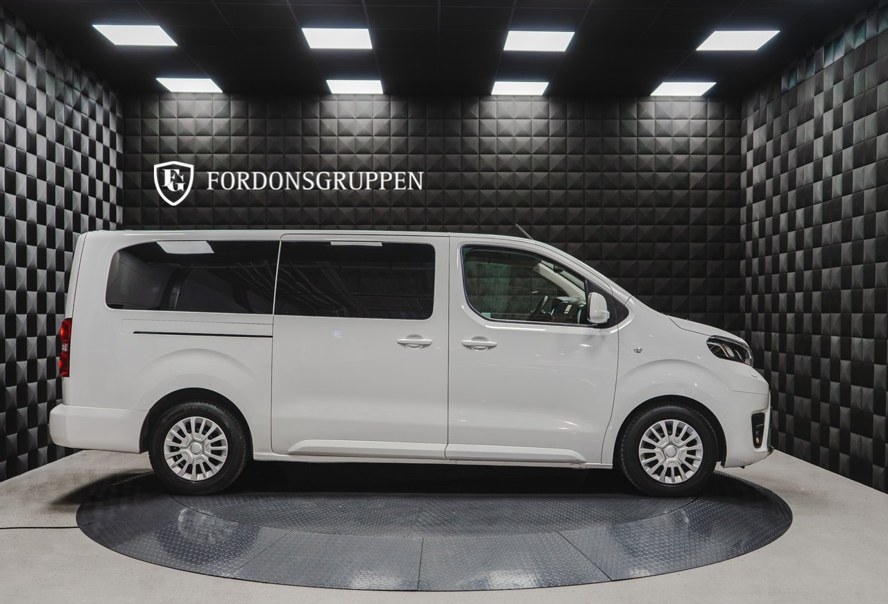 Toyota Proace Verso 2021, photo 7/10