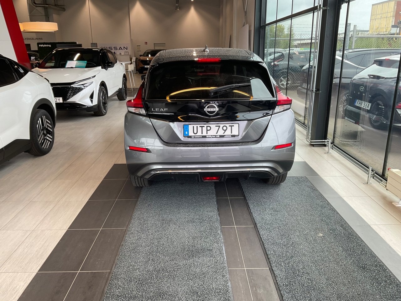 Nissan Leaf 2022, bild 4/8