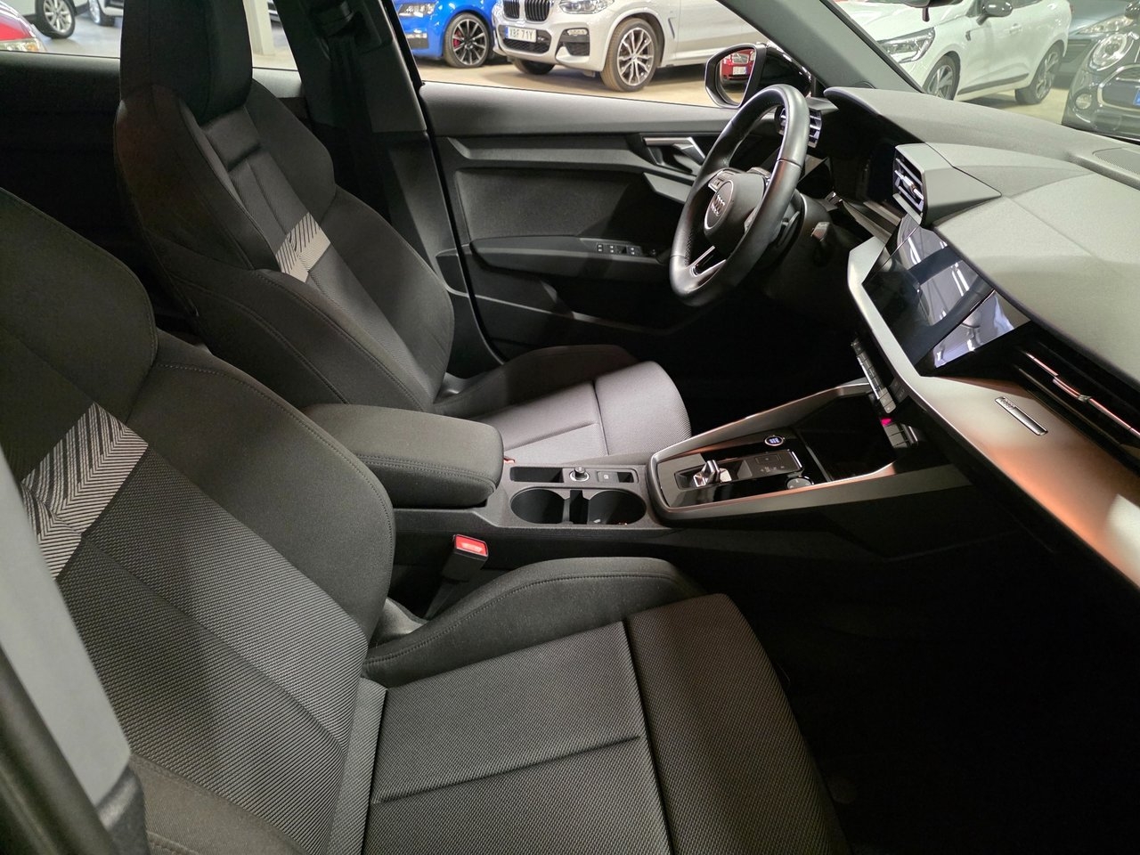 Audi A3 Sportback 35 TFSI Aut Comfort 2023, photo 7/10