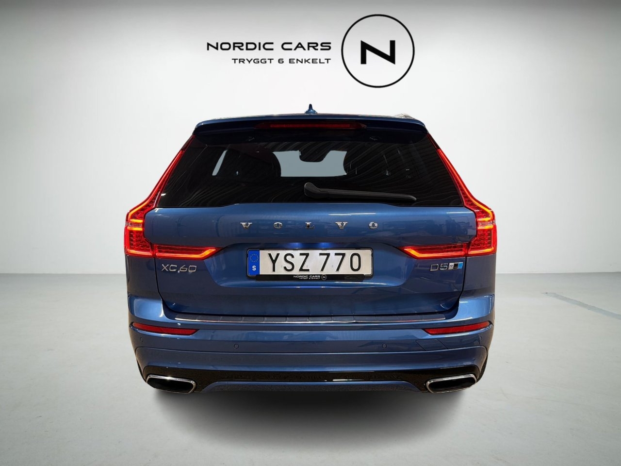 Volvo XC60 2018, photo 3/10