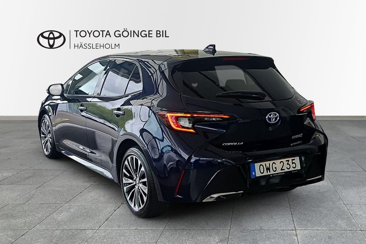 Toyota Corolla 1,8 HYBRID 5d Style Plus 2023, bild 2/10