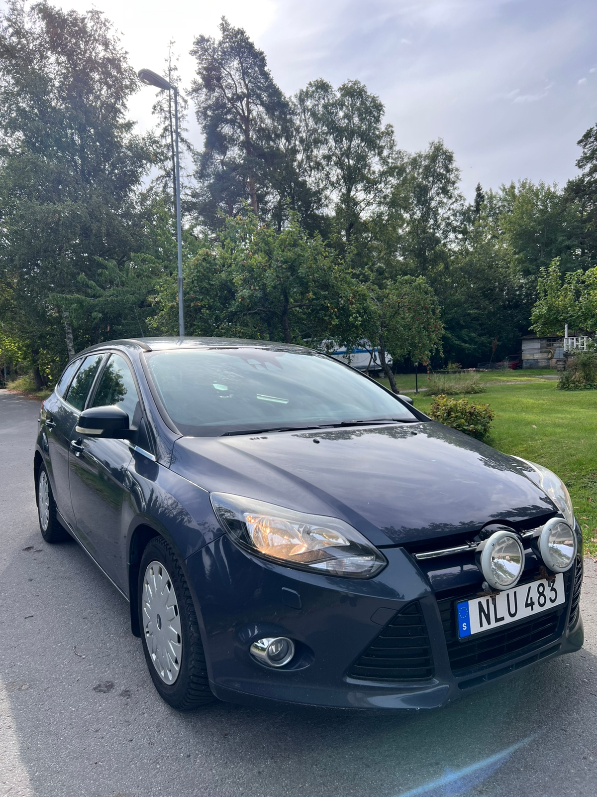 Ford Focus Kombi 1.6 TDCi 2014, bild 2/9