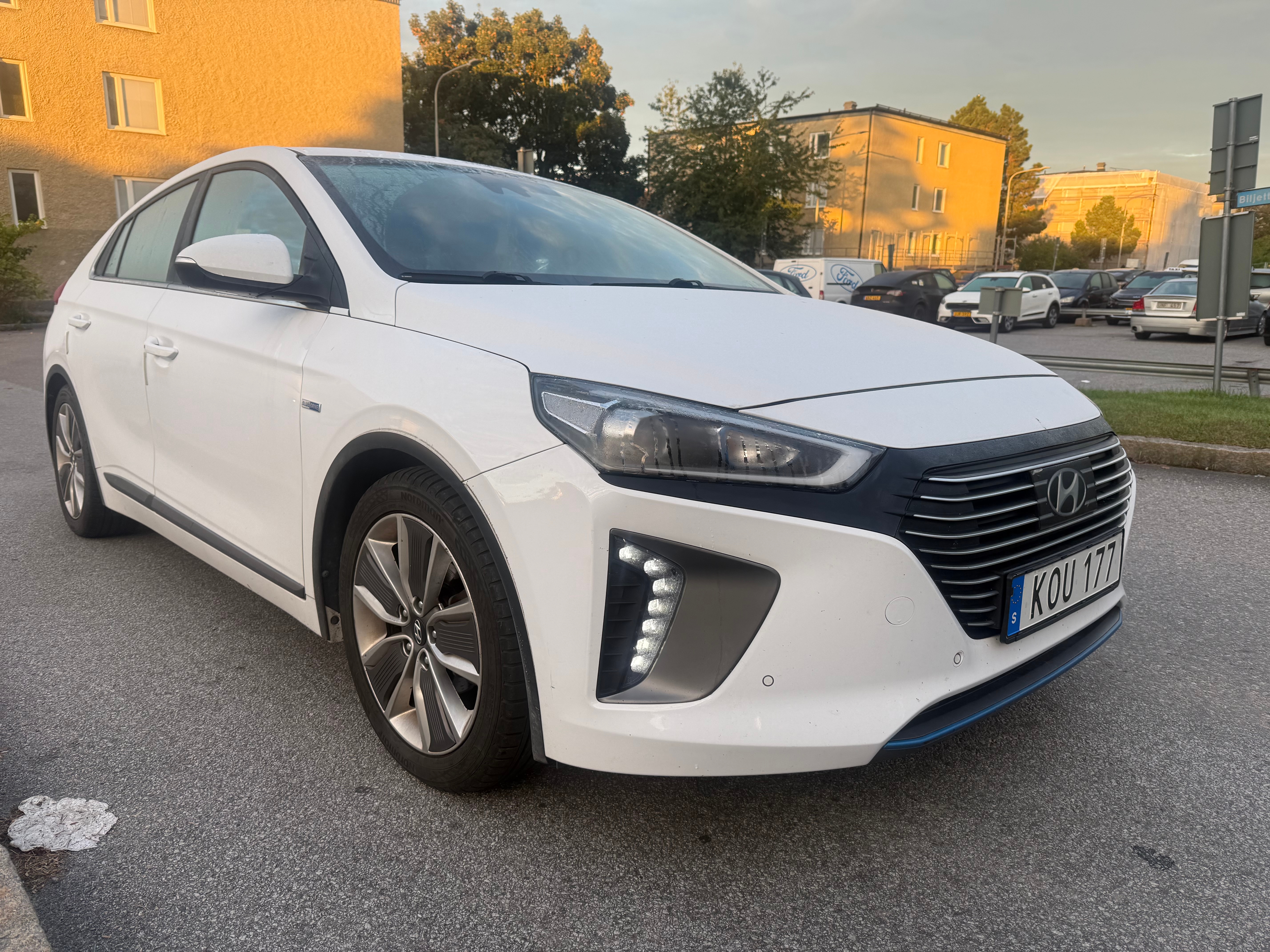 Hyundai Ioniq Hybrid 1.6 DCT 2017, bild 4/7