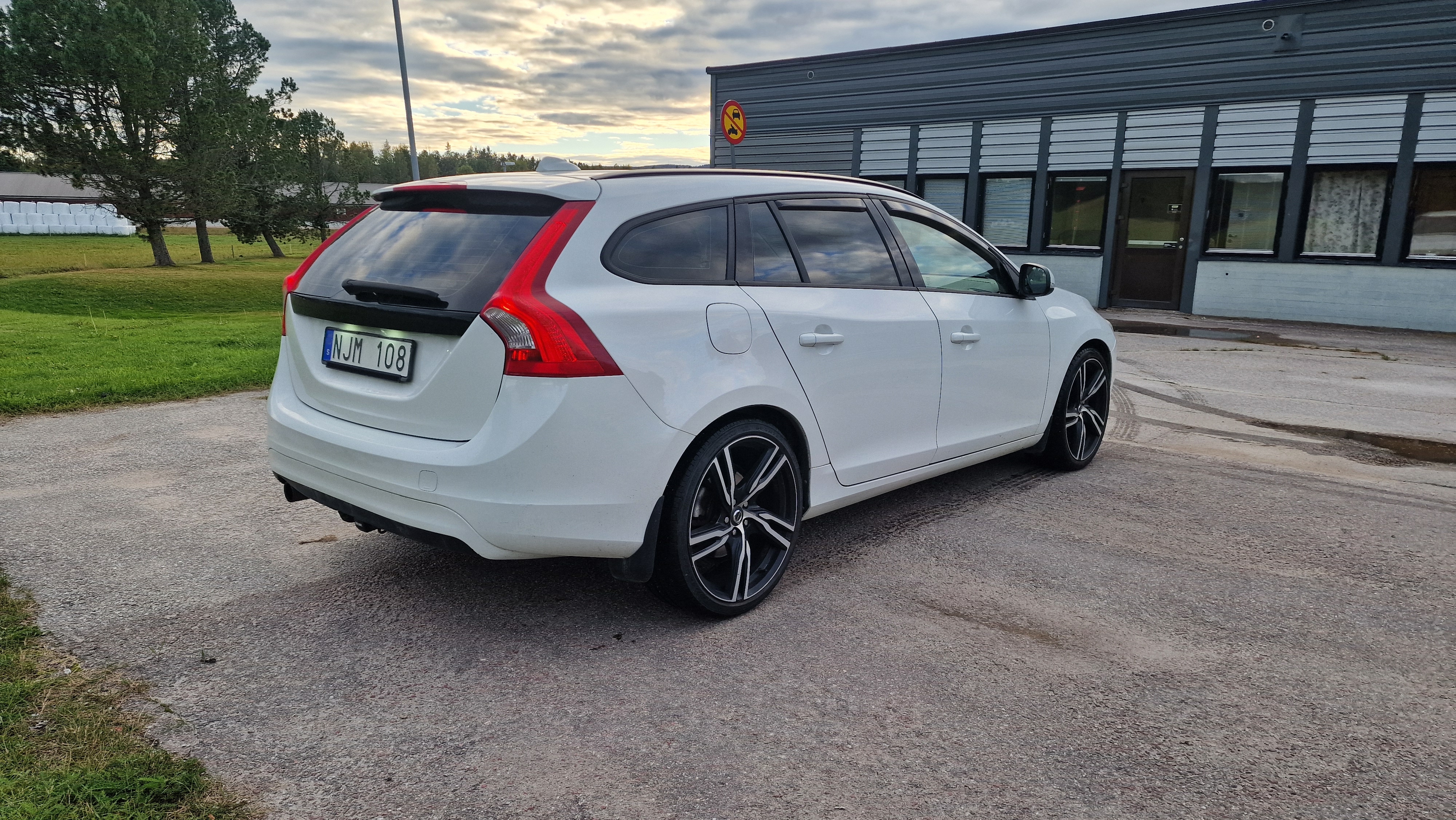 Volvo V60 D2 Manuell 2014, bild 5/10