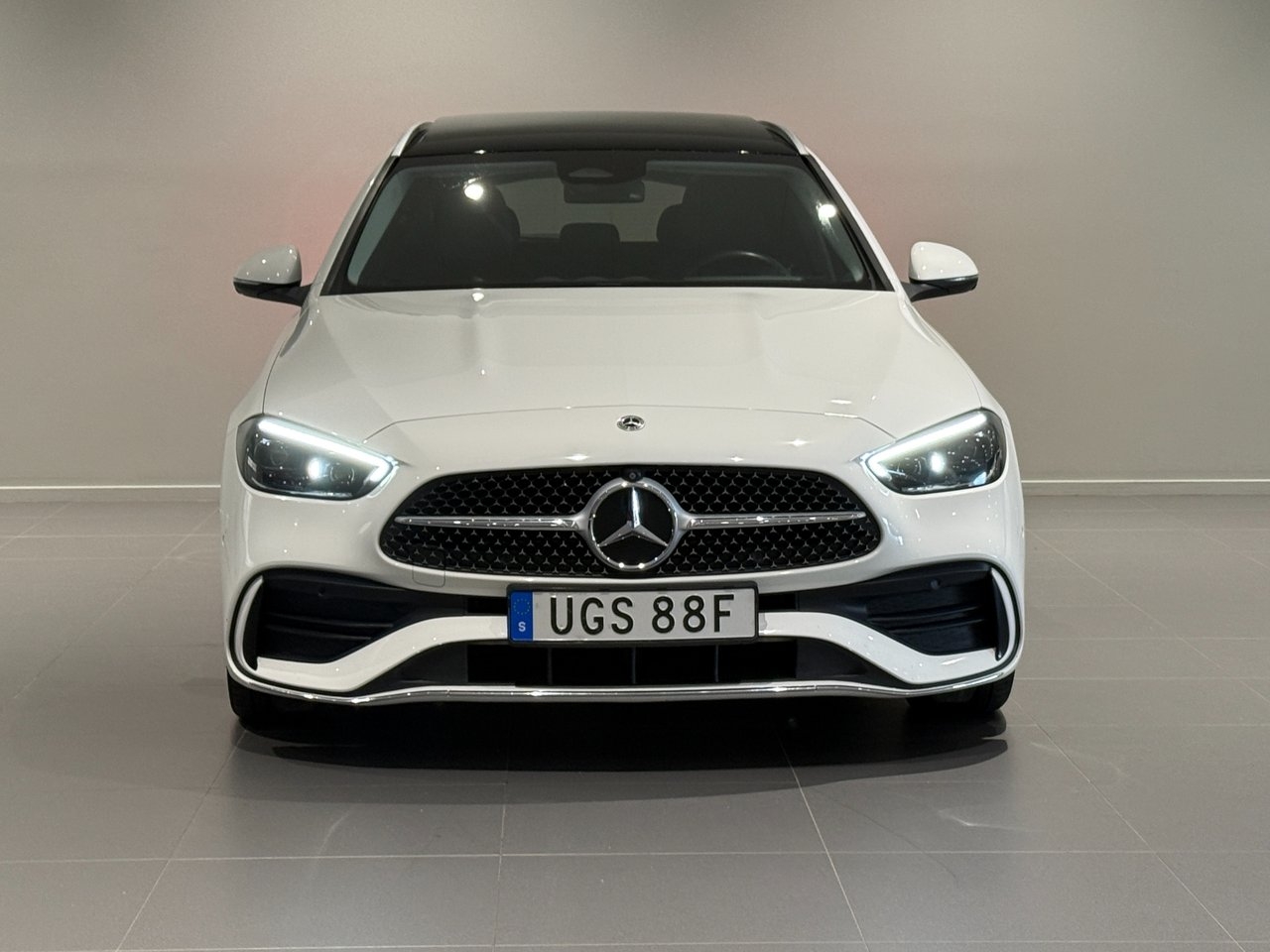 Mercedes-Benz C 2022, bild 2/10
