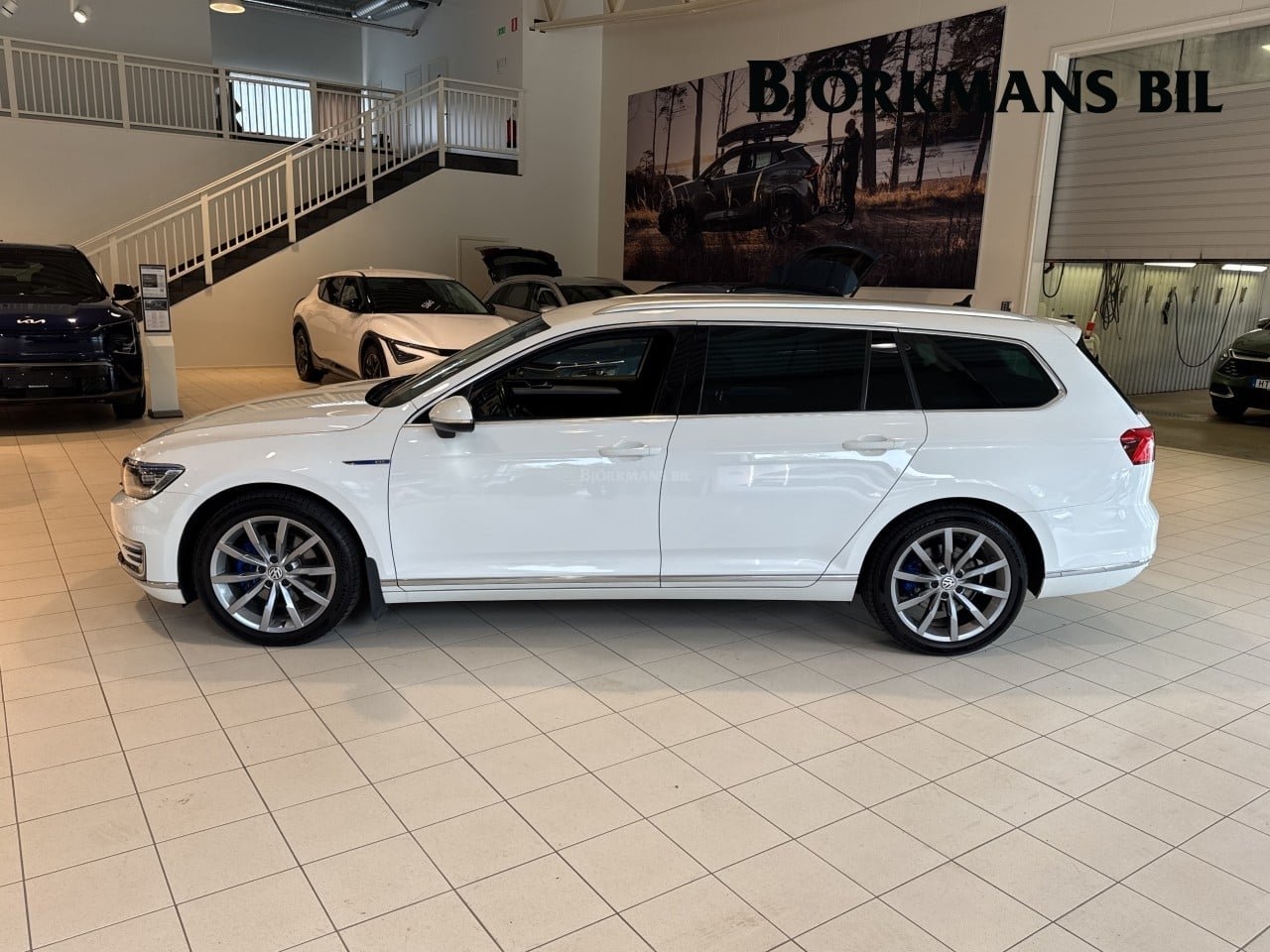 Volkswagen Passat 2018, bild 4/10