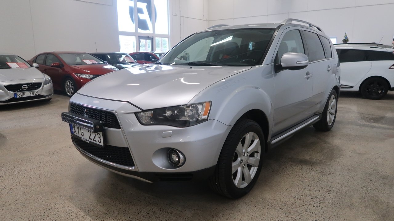 Mitsubishi Outlander 2010, bild 7/10