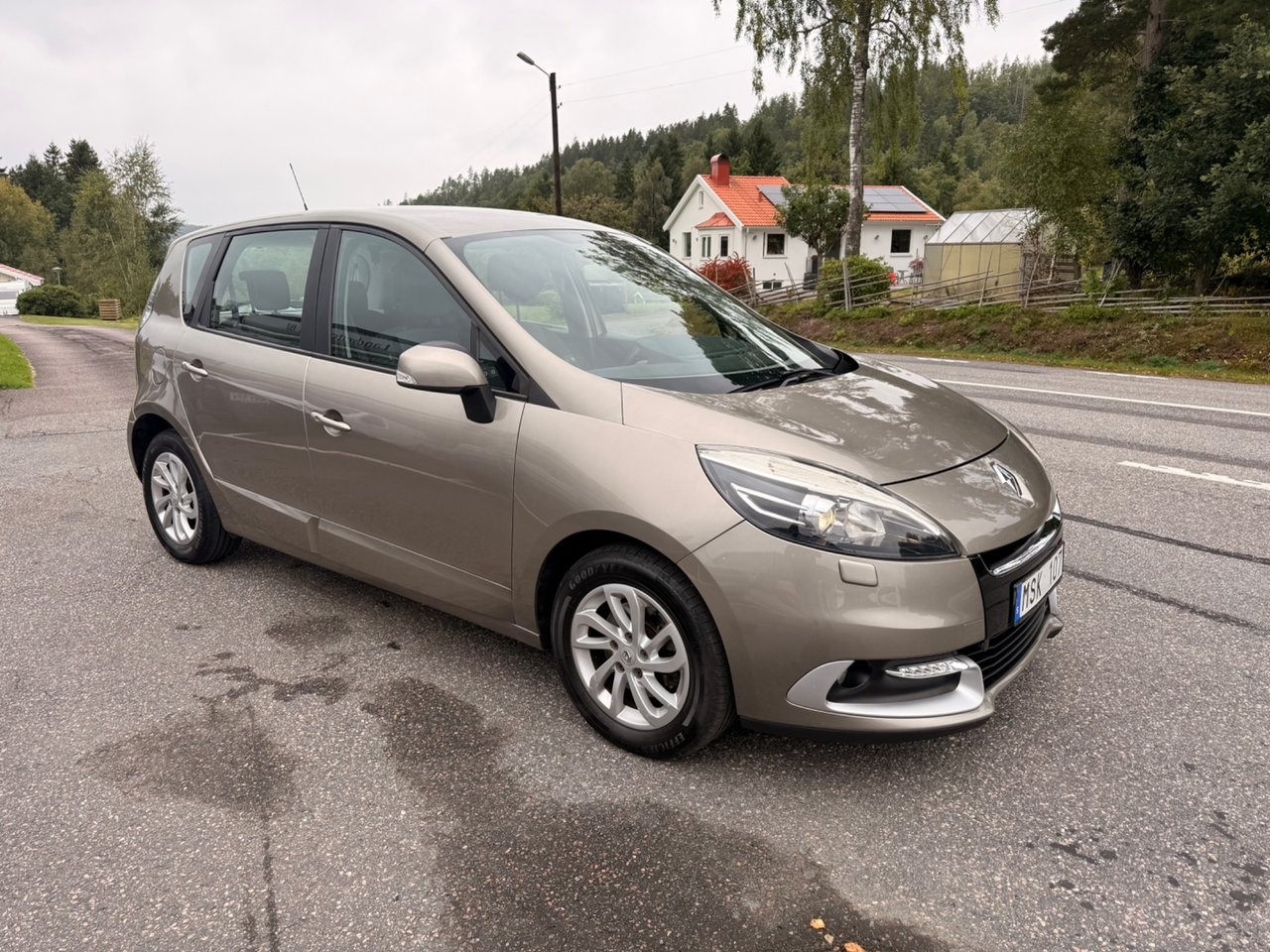 Renault Scenic 1.5 dCi DCT 110hk Aut 2012, bild 3/10
