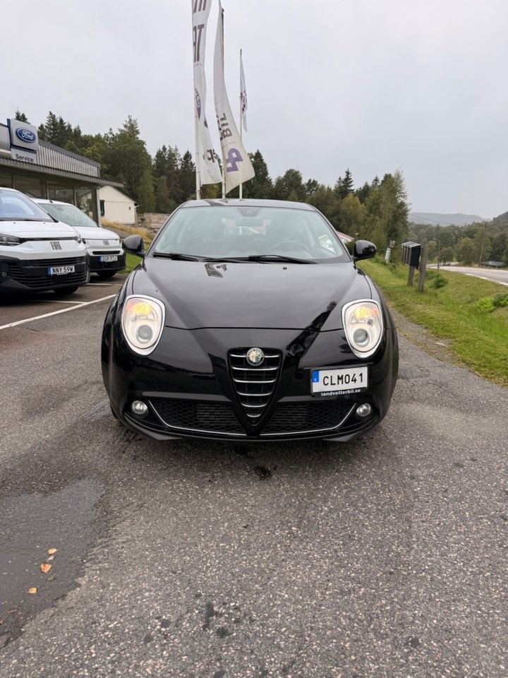 Alfa Romeo MiTo 2011, bild 2/10